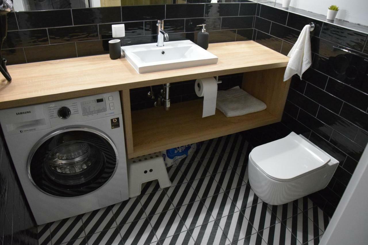 Verrari Apartaments 웨바 외부 사진